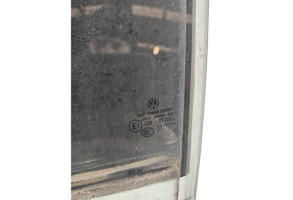 Vitre arriere gauche VOLKSWAGEN PASSAT 7 Photo n°1