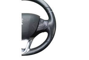 Volant PEUGEOT 208 1 Photo n°2