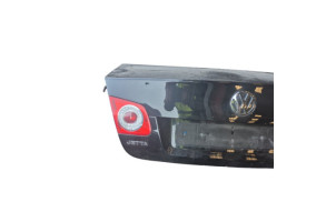Malle/Hayon arriere VOLKSWAGEN JETTA 3 Photo n°2