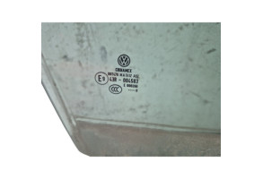 Vitre avant droit VOLKSWAGEN JETTA 3 Photo n°2