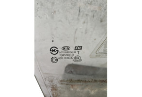 Vitre avant droit KIA RIO 3 Photo n°2
