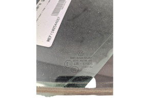Custode arriere gauche (porte) VOLKSWAGEN PASSAT 7 Photo n°1