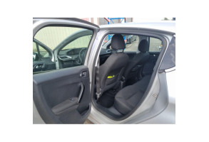 Vitre avant droit PEUGEOT 208 1 Photo n°15