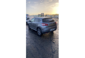Verin de coffre PEUGEOT 4008 Photo n°5