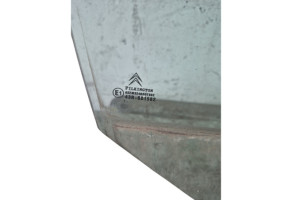 Vitre avant droit CITROEN C3 PICASSO Photo n°2