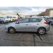 Poignee porte avant gauche TOYOTA AURIS 2 Photo n°9