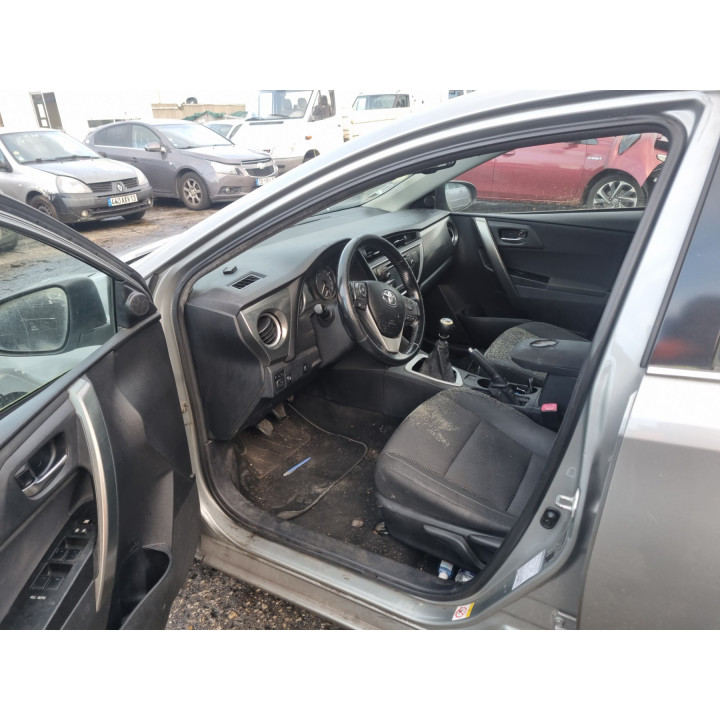 Poignee porte avant gauche TOYOTA AURIS 2 Photo n°11