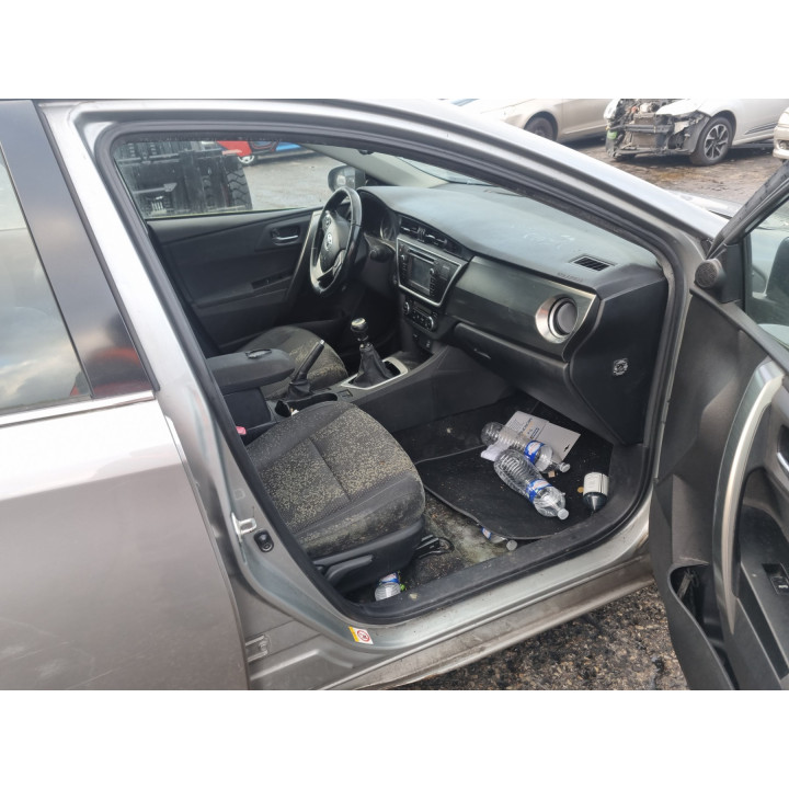 Poignee porte avant gauche TOYOTA AURIS 2 Photo n°15