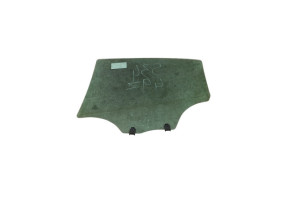 Vitre arriere droit PEUGEOT 208 1 Photo n°2