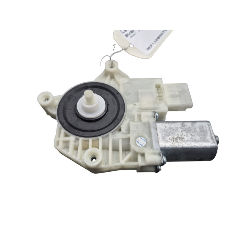 Leve vitre electrique avant droit RENAULT CLIO 5 Photo n°1