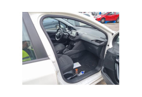Volant PEUGEOT 208 1 Photo n°10