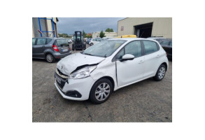Vitre arriere gauche PEUGEOT 208 1 Photo n°12