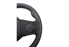 Volant FIAT 500E Photo n°6