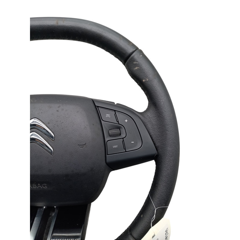 Volant CITROEN C4 CACTUS Photo n°1