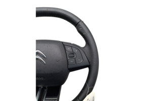 Volant CITROEN C4 CACTUS Photo n°1