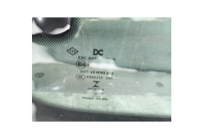 Vitre arriere droit RENAULT TWINGO 3 Photo n°2