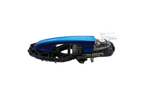 Poignee porte avant gauche FORD PUMA 2 Photo n°2