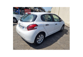Volant PEUGEOT 208 1 Photo n°6