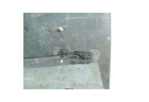 Vitre arriere droit PEUGEOT 308 3 SW Photo n°2