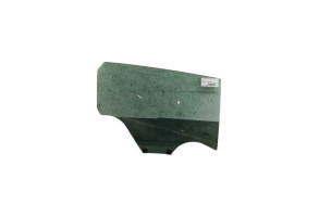 Vitre arriere droit RENAULT MEGANE 5 Photo n°1