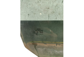 Vitre avant droit AUDI A3 2 Photo n°1