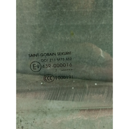 Vitre avant gauche PEUGEOT PARTNER 2