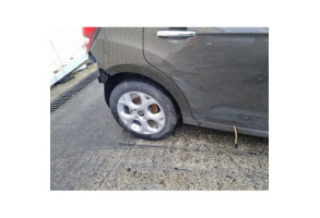 Com (Bloc Contacteur Tournant+Commodo Essuie Glace+Commodo Phare) CITROEN C3 2 Photo n°20