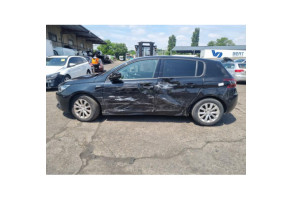 Vitre avant droit PEUGEOT 308 2 Photo n°15