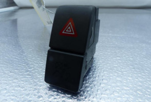 Bouton de warning OPEL AGILA B