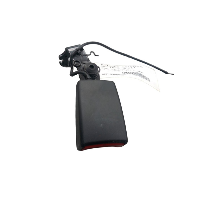 Attache ceinture arriere droit AUDI A1 1 Photo n°1
