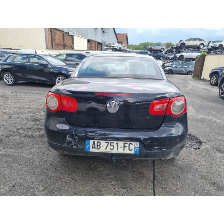 Poignee porte avant gauche VOLKSWAGEN EOS Photo n°11