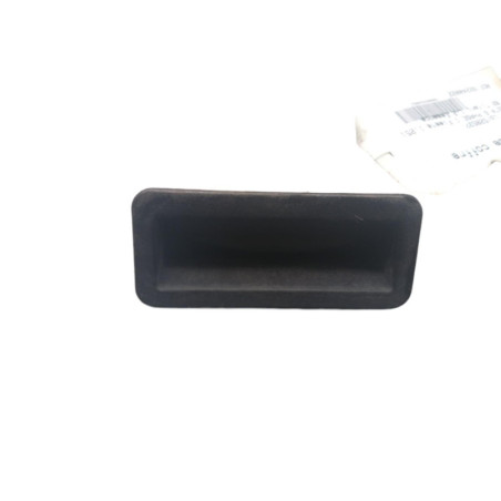 Bouton de coffre FORD FIESTA 6