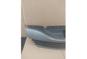 Calandre RENAULT LAGUNA 2 Photo n°1