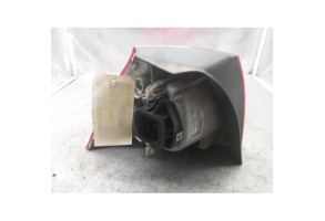 Feu arriere principal droit (feux) VOLKSWAGEN GOLF 5 Photo n°1