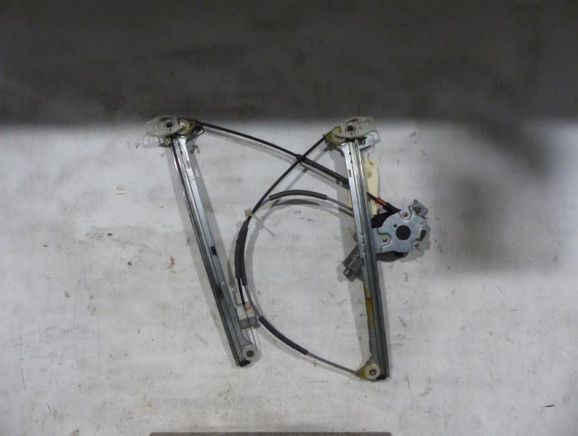 Leve vitre electrique avant droit CITROEN XSARA Photo n°1
