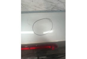 Malle/Hayon arriere PEUGEOT 1007 Photo n°8
