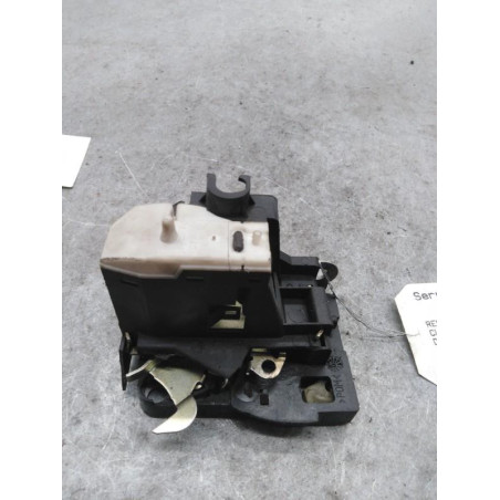 Serrure avant droit RENAULT CLIO 2 CAMPUS