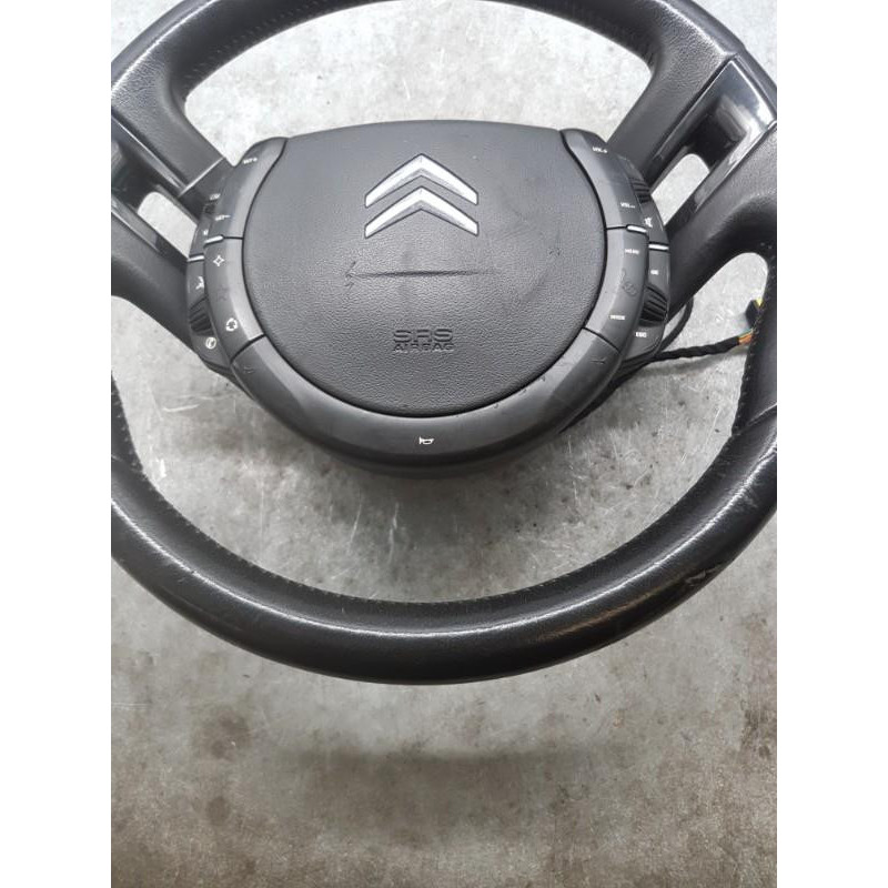 Volant CITROEN C4 GRAND PICASSO 1 Photo n°1