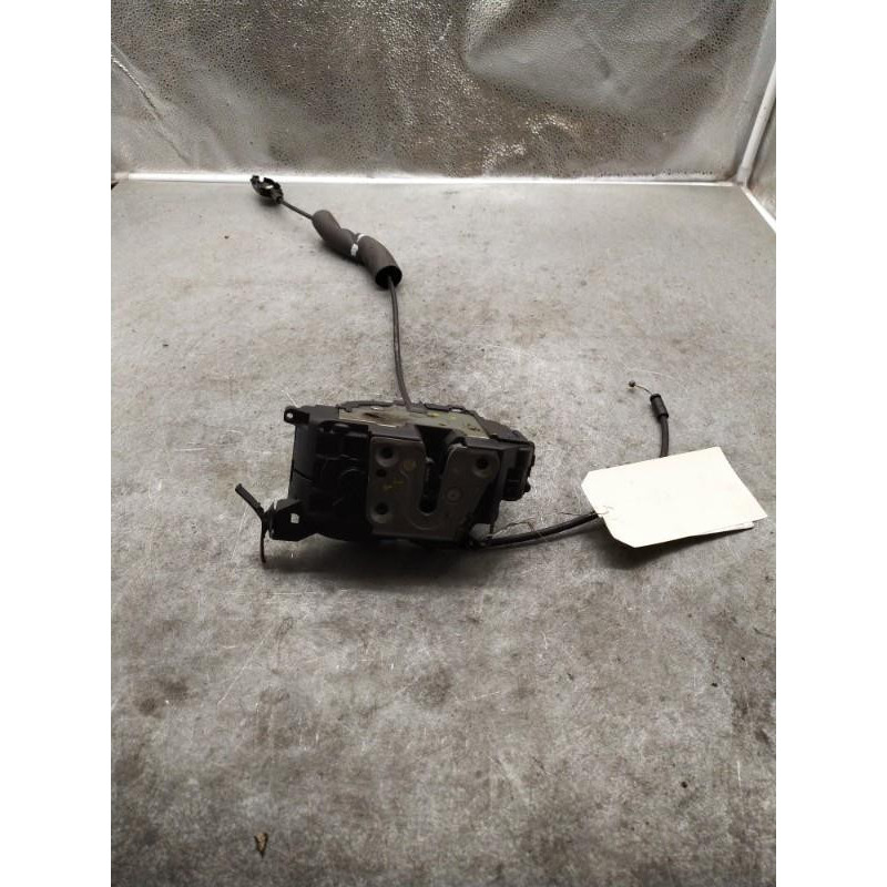 Serrure arriere droit RENAULT SCENIC 3 Photo n°1