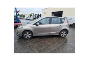 Volant RENAULT SCENIC 3 Photo n°12