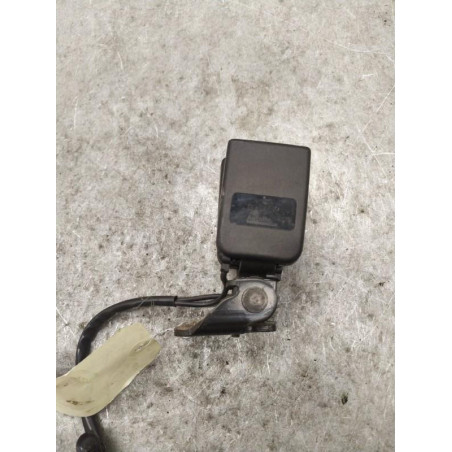 Attache ceinture arriere droit PEUGEOT 207