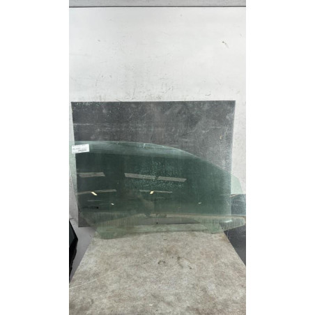 Vitre avant droit FORD FIESTA 5