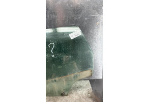 Vitre arriere gauche PEUGEOT 308 1 SW Photo n°4