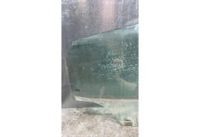 Vitre arriere droit SEAT IBIZA 4 Photo n°2