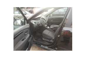 Vitre arriere gauche RENAULT SCENIC 3 Photo n°18