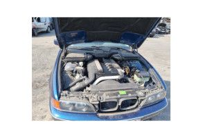 Verin de coffre BMW SERIE 5 E39 Photo n°14