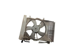 Moto ventilateur radiateur TOYOTA YARIS 2 Photo n°1