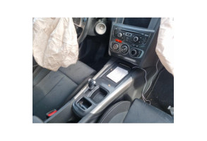 Becquet CITROEN C4 2 Photo n°16