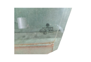 Vitre avant gauche VOLKSWAGEN GOLF PLUS Photo n°2