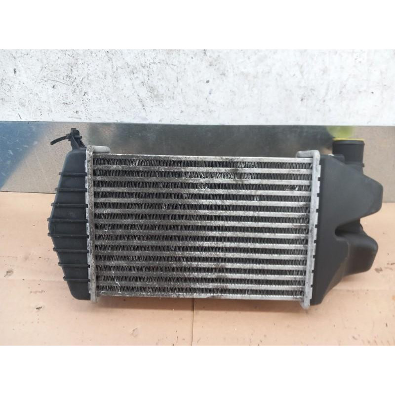 Echangeur air (Intercooler) OPEL ASTRA H Photo n°1